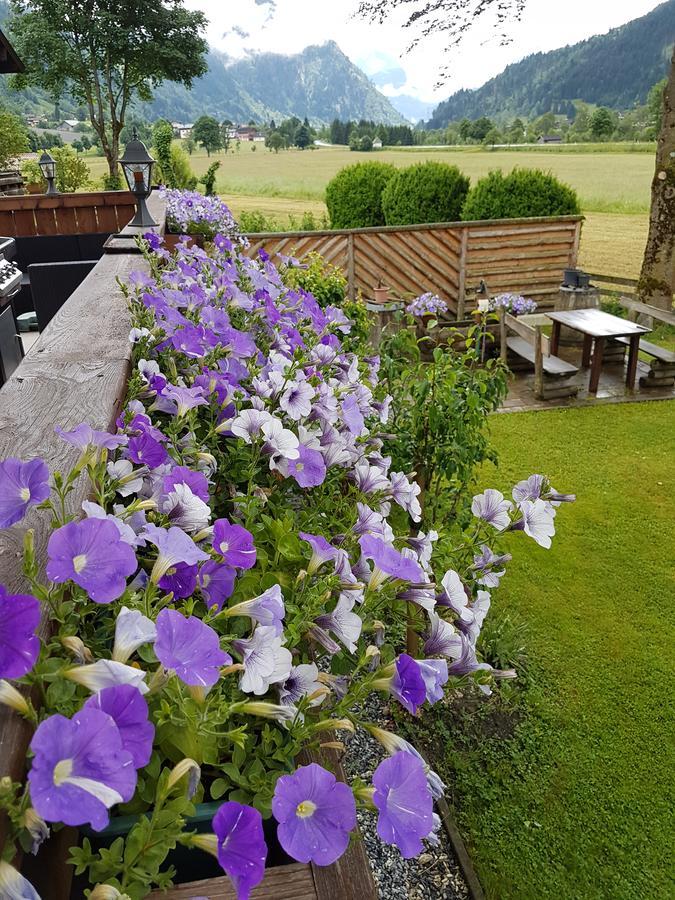 Fruehstueckpension Larson Bad Hofgastein Esterno foto